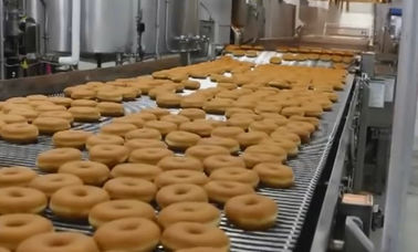 China Hochleistungs-automatischer Donut, der Maschine mit schlüsselfertiger Bäckerei-Lösung herstellt usine